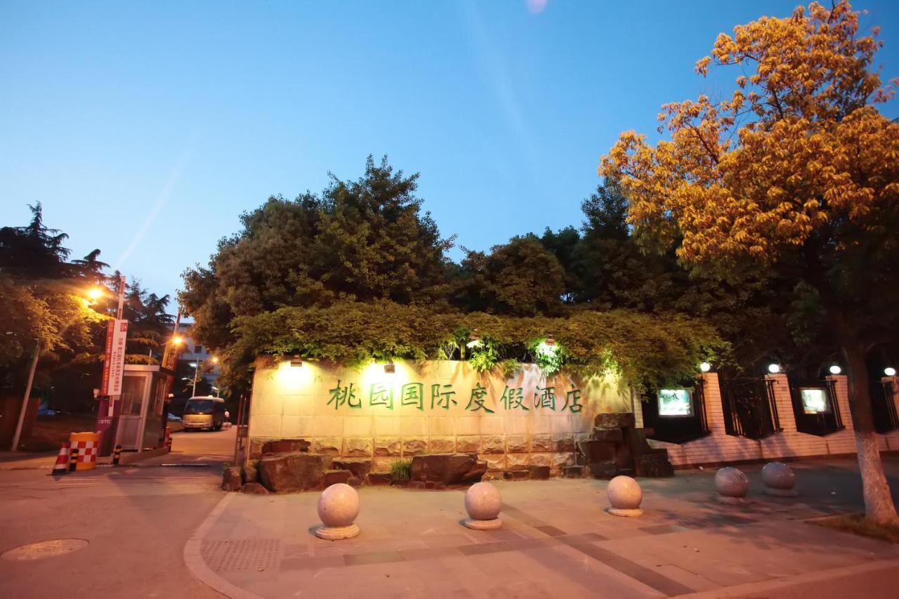 Suzhou Taoyuan International Holiday Hotel Exterior photo